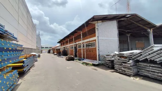 Galpão/Depósito/Armazém à venda, 3300m² no Alpes, Londrina