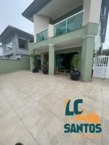 Imóvel Comercial com 3 Quartos para alugar, 250m² no Embaré, Santos