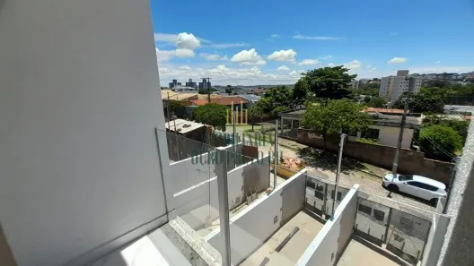 Casa com 2 Quartos à venda, 80m² no Santa Branca, Belo Horizonte