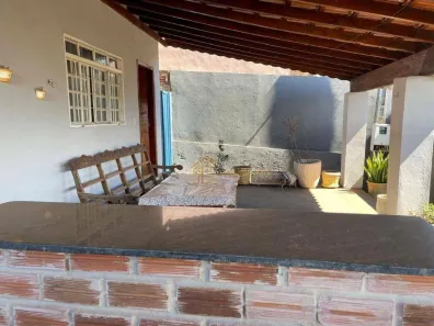 Casa com 3 Quartos à venda, 145m² no Centro, Mendonça