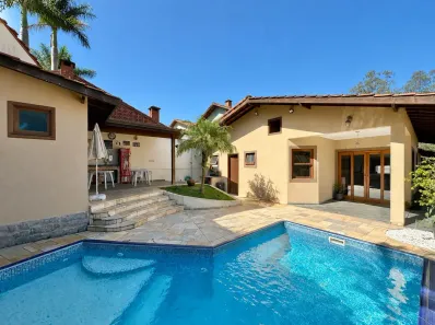Casa de Condomínio com 3 Quartos à venda, 219m² no Granja Viana II, Cotia
