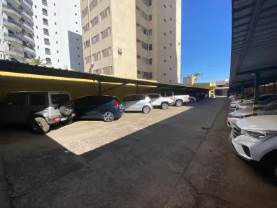 Lote/Terreno à venda, 800m² no Centro, Uberlândia