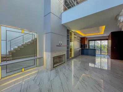 Casa de Condomínio com 3 Quartos à venda, 200m² no Estância Velha, Canoas