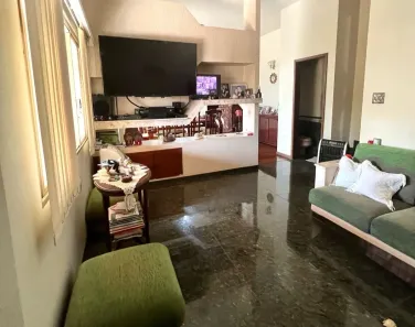 Casa com 3 Quartos à venda, 314m² no Vigilato Pereira, Uberlândia