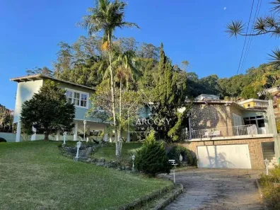 Casa com 4 Quartos à venda, 1229m² no Castelanea, Petrópolis