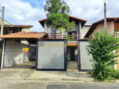 Sobrado com 3 Quartos à venda, 217m² no Jardim Santa Cecília, Pindamonhangaba