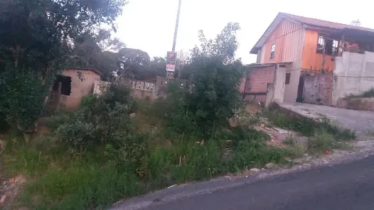 Lote/Terreno à venda, 784m² no Uvaranas, Ponta Grossa