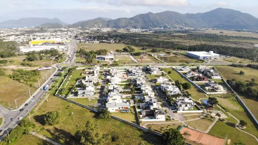 Lote/Terreno à venda, 476m² no Campeche, Florianópolis