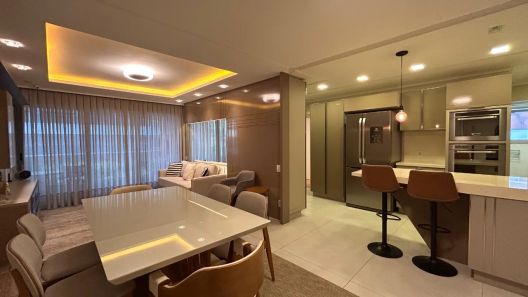 Apartamento com 3 Quartos à venda, 131m² no Agronômica, Florianópolis