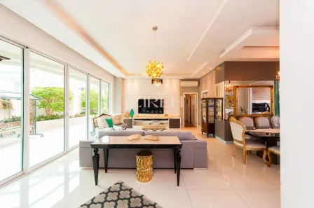 Apartamento com 4 Quartos à venda, 362m² no Mercês, Curitiba