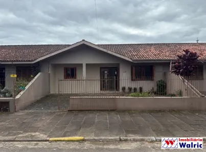 Casa com 3 Quartos para alugar, 105m² no Centro, Campo Bom