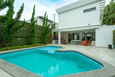 Casa com 7 Quartos à venda, 800m² no Jardim Leonor, São Paulo