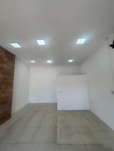 Ponto Comercial para alugar, 50m² no Vila Itamarati, Duque de Caxias