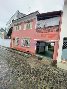 Casa com 4 Quartos para alugar, 238m² no Cidade Nova, Ilhéus