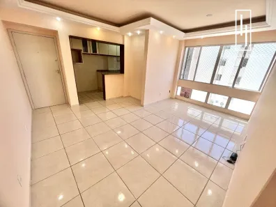 Apartamento com 2 Quartos à venda, 62m² no Centro, Florianópolis