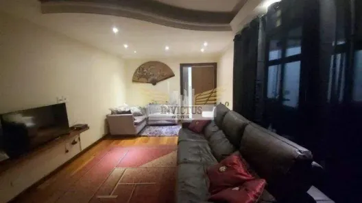 Sobrado com 3 Quartos à venda, 240m² no Vila Scarpelli, Santo André