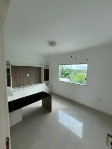 Casa de Condomínio com 3 Quartos à venda, 170m² no Colônia Terra Nova, Manaus