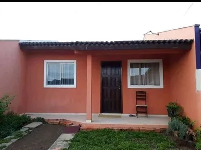 Casa com 2 Quartos à venda, 55m² no Cará-cará, Ponta Grossa