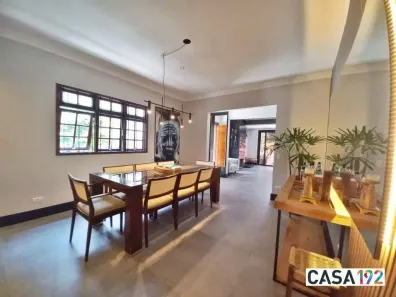 Casa com 3 Quartos à venda, 450m² no Campo Belo, São Paulo