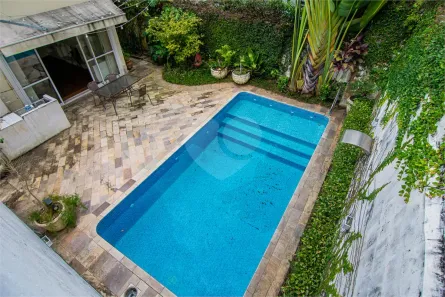 Casa com 4 Quartos à venda, 380m² no Pacaembu, São Paulo