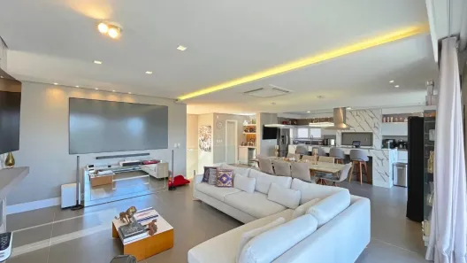 Casa de Condomínio com 3 Quartos à venda, 298m² no Vila Nova, Porto Alegre