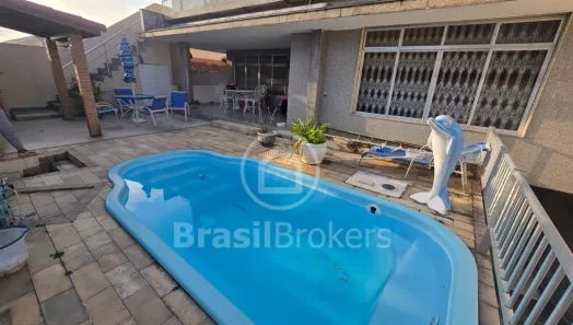 Casa com 6 Quartos à venda, 376m² no Jardim Guanabara, Rio de Janeiro