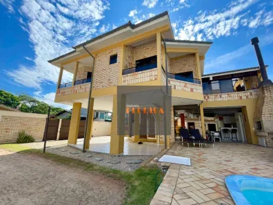 Casa com 3 Quartos à venda, 160m² no Morro das Pedras, Florianópolis