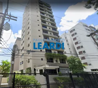Apartamento com 3 Quartos à venda, 240m² no Real Parque, São Paulo