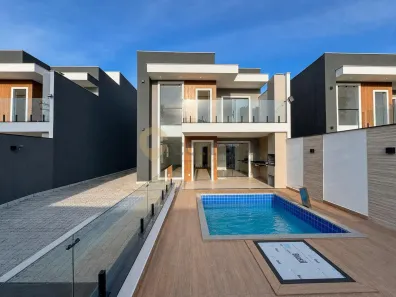Casa com 4 Quartos à venda, 150m² no Colinas, Rio das Ostras