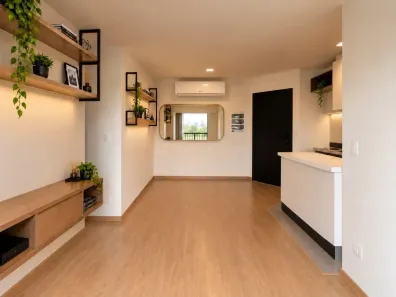 Apartamento com 2 Quartos para alugar, 55m² no Jardim Aclimação, Maringá