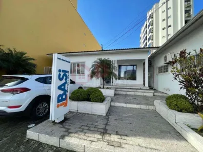 Casa com 1 Quarto para alugar, 100m² no Centro, Araranguá