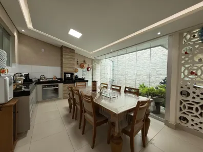 Casa de Condomínio com 3 Quartos à venda, 145m² no Setor Faiçalville, Goiânia