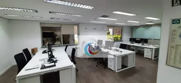 Sala Comercial para alugar, 212m² no Vila Olímpia, São Paulo