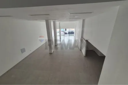 Ponto Comercial para alugar, 450m² no Centro, Juiz de Fora