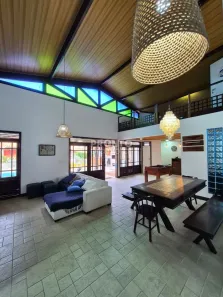 Casa de Condomínio com 5 Quartos para alugar, 257m² no Cupe, Ipojuca