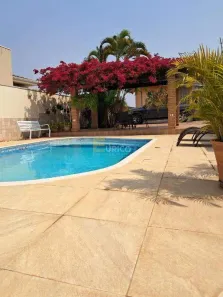 Casa de Condomínio com 4 Quartos à venda, 474m² no Residencial Delle Stelle, Louveira