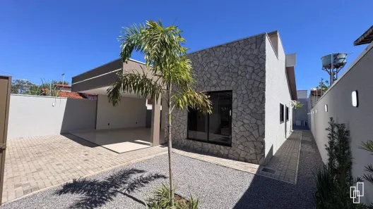Casa com 2 Quartos à venda, 130m² no Plano Diretor Sul, Palmas