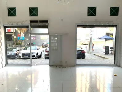Ponto Comercial para alugar, 230m² no Vila Suzana, São Paulo
