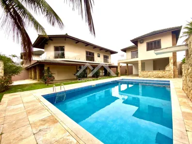Sobrado com 6 Quartos à venda, 350m² no Balneário Continental, Peruíbe