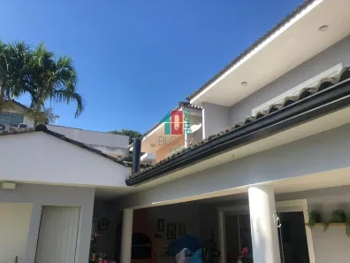 Casa de Condomínio com 5 Quartos para alugar, 320m² no Barra da Tijuca, Rio de Janeiro