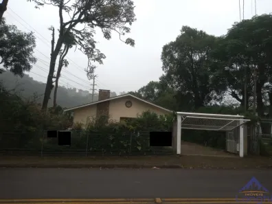 Casa com 3 Quartos para alugar, 217m² no São Luiz, Caxias do Sul