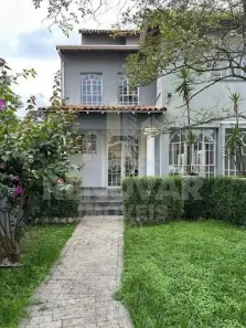 Sobrado com 5 Quartos à venda, 500m² no Vila Oliveira, Mogi das Cruzes