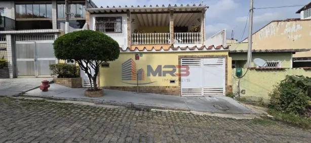 Casa com 3 Quartos para alugar, 180m² no Taquara, Rio de Janeiro