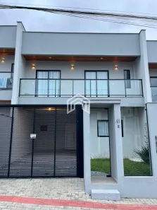 Casa com 3 Quartos à venda, 122m² no Costa e Silva, Joinville