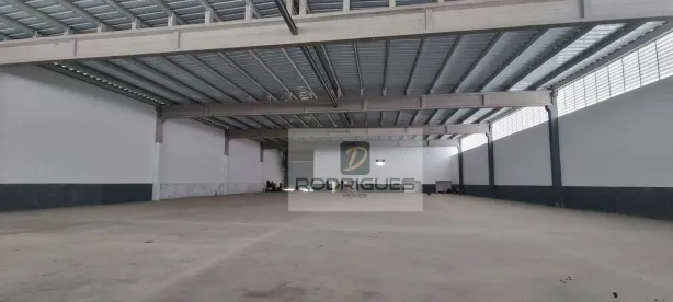Galpão/Depósito/Armazém para alugar, 2400m² no Batistini, São Bernardo do Campo