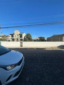 Lote/Terreno à venda, 684m² no Floresta, Caxias do Sul