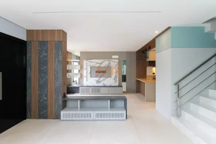 Sobrado com 3 Quartos à venda, 140m² no Água Verde, Curitiba