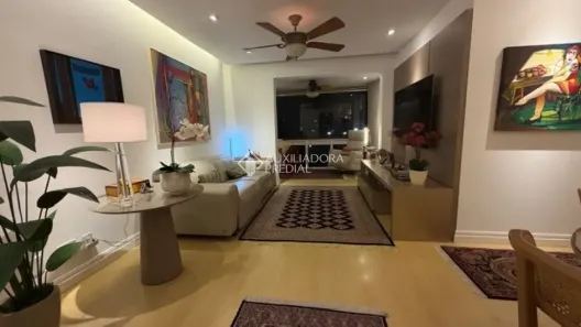 Apartamento com 2 Quartos à venda, 98m² no Petrópolis, Porto Alegre