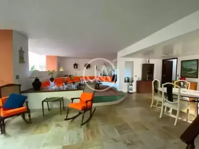 Casa com 6 Quartos à venda, 353m² no Jardim Botânico, Rio de Janeiro