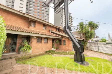 Imóvel Comercial para alugar, 236m² no Boa Vista, Porto Alegre